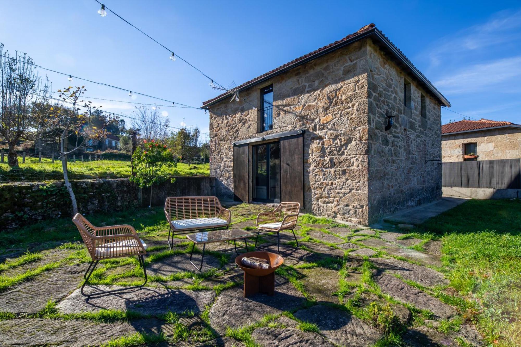 Casa De Piedra En Naturaleza Ideal Para Relajarse, Aventura O Trabajar Pontevedra Exterior foto